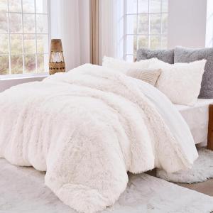 imageSasttie 3Piece Fluffy Duvet Cover Queen Ultra Soft Faux Fur and Velvet Beige Comforter Cover Luxury Fuzzy Bedding Sets for Winter Bed Includes 1 Duvet Cover and 2 Pillowcases No ComforterCream